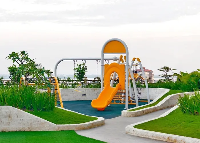 33p Taft East Gate Condo- Cozy Unit Pool & Gym Apartment Cebu