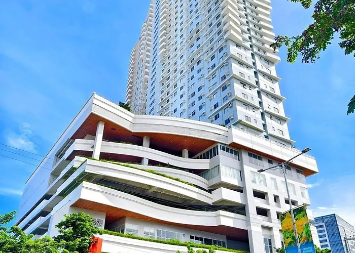 33p Taft East Gate Condo- Cozy Unit Pool & Gym